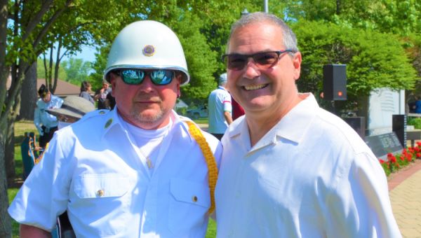 Dan Dernulc State Senate, Dan Has a Plan Dan Dernulc State Senate, Showing Appreciation For Veteran